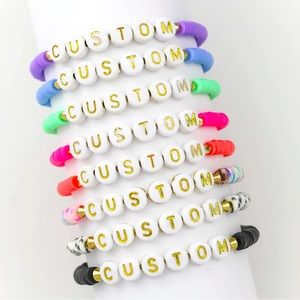 I customize bracelets any color any name? 10$ for 2